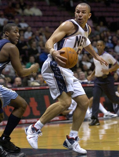 某队通过 某队通过