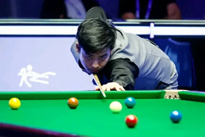 进攻赢掌声 进攻赢掌声