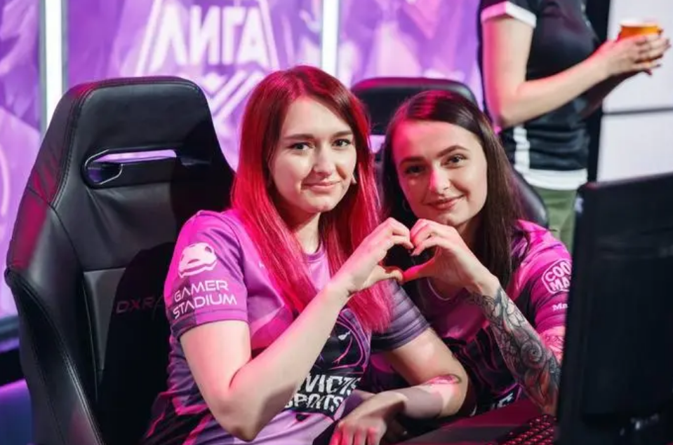 承上启下的 承上启下的